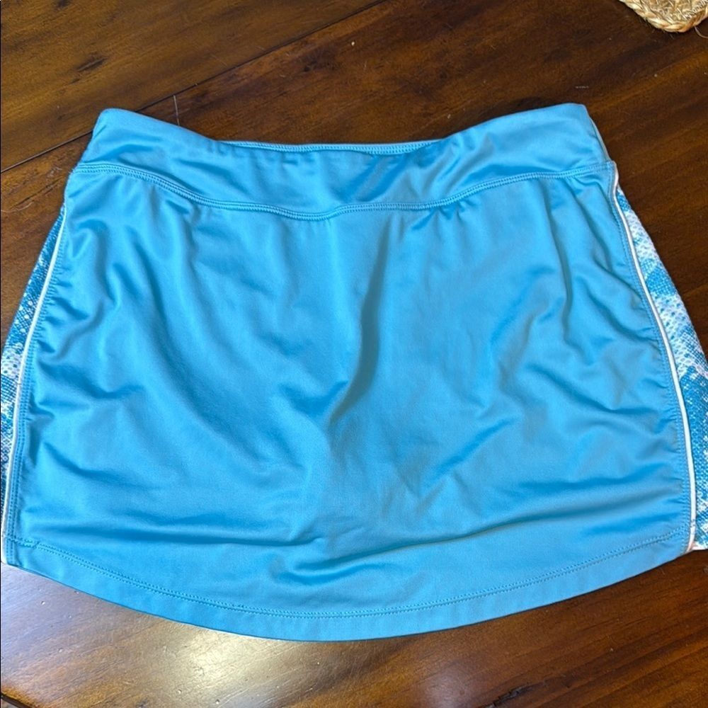 BCG Aqua Skort, Medium - Picture 4 of 6